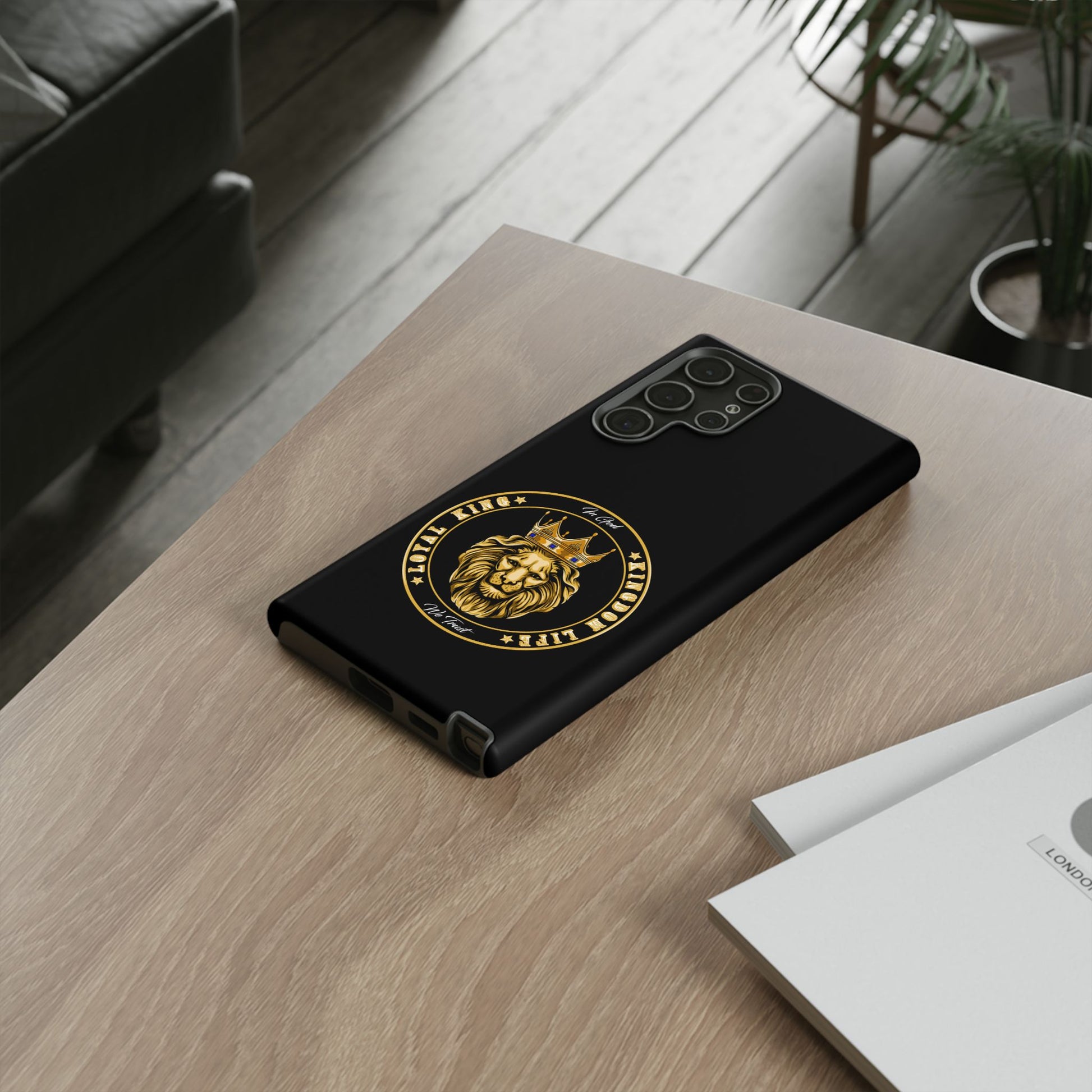 Christian gift idea – Black LOYAL KING phone case from The Original