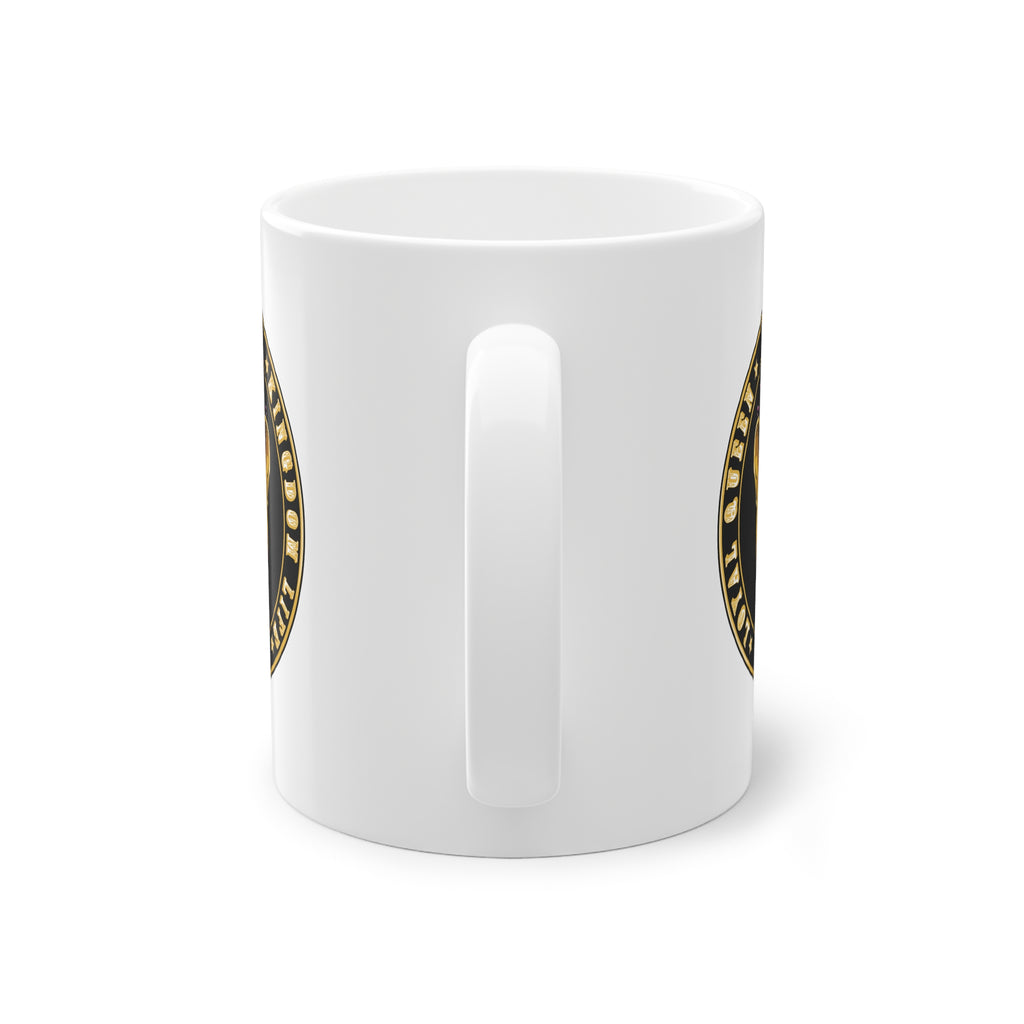 Hvid kop med LOYAL QUEEN – Faithwear fra The Original