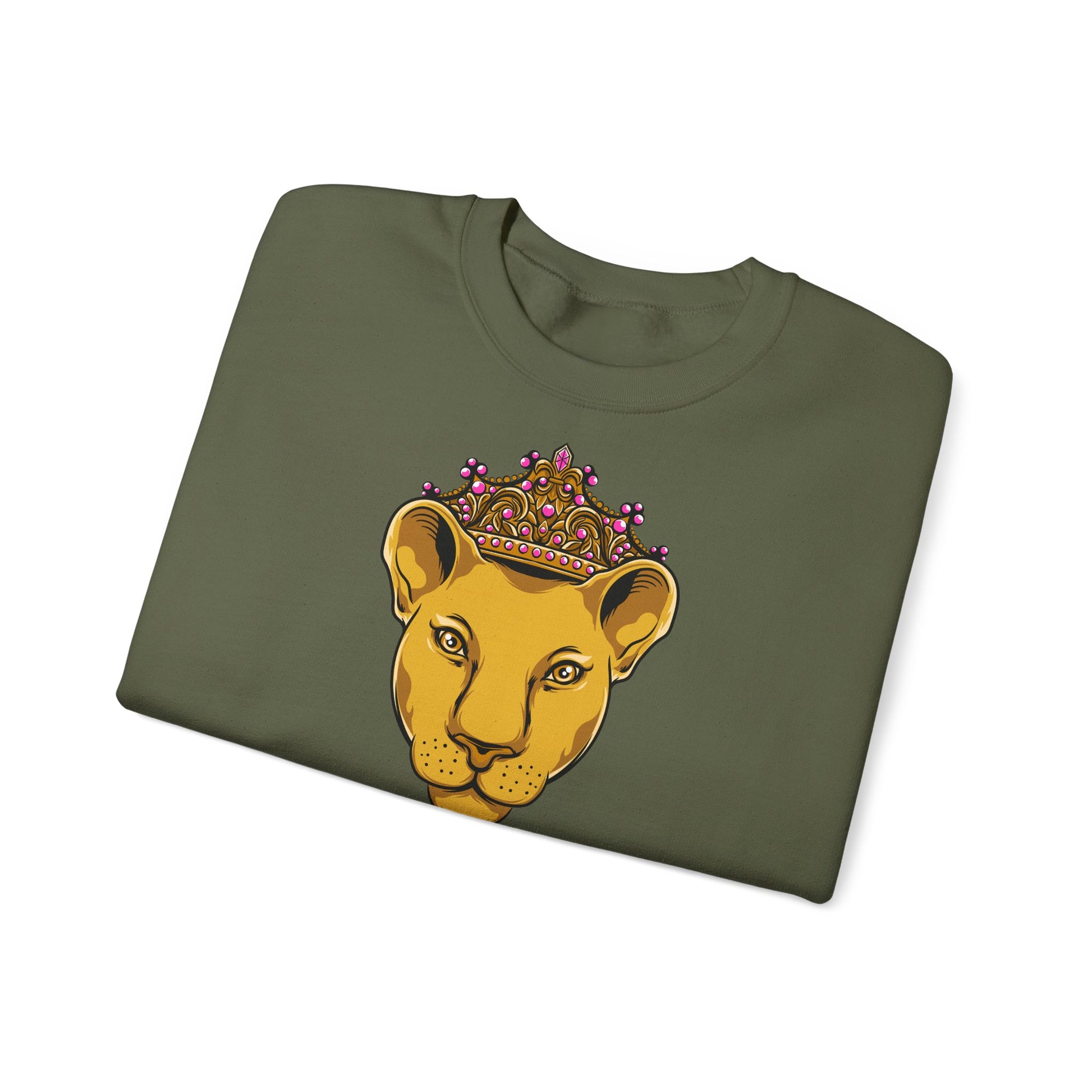 beautiful folded The Original faithwear LIONESS sweatshirt in army female style