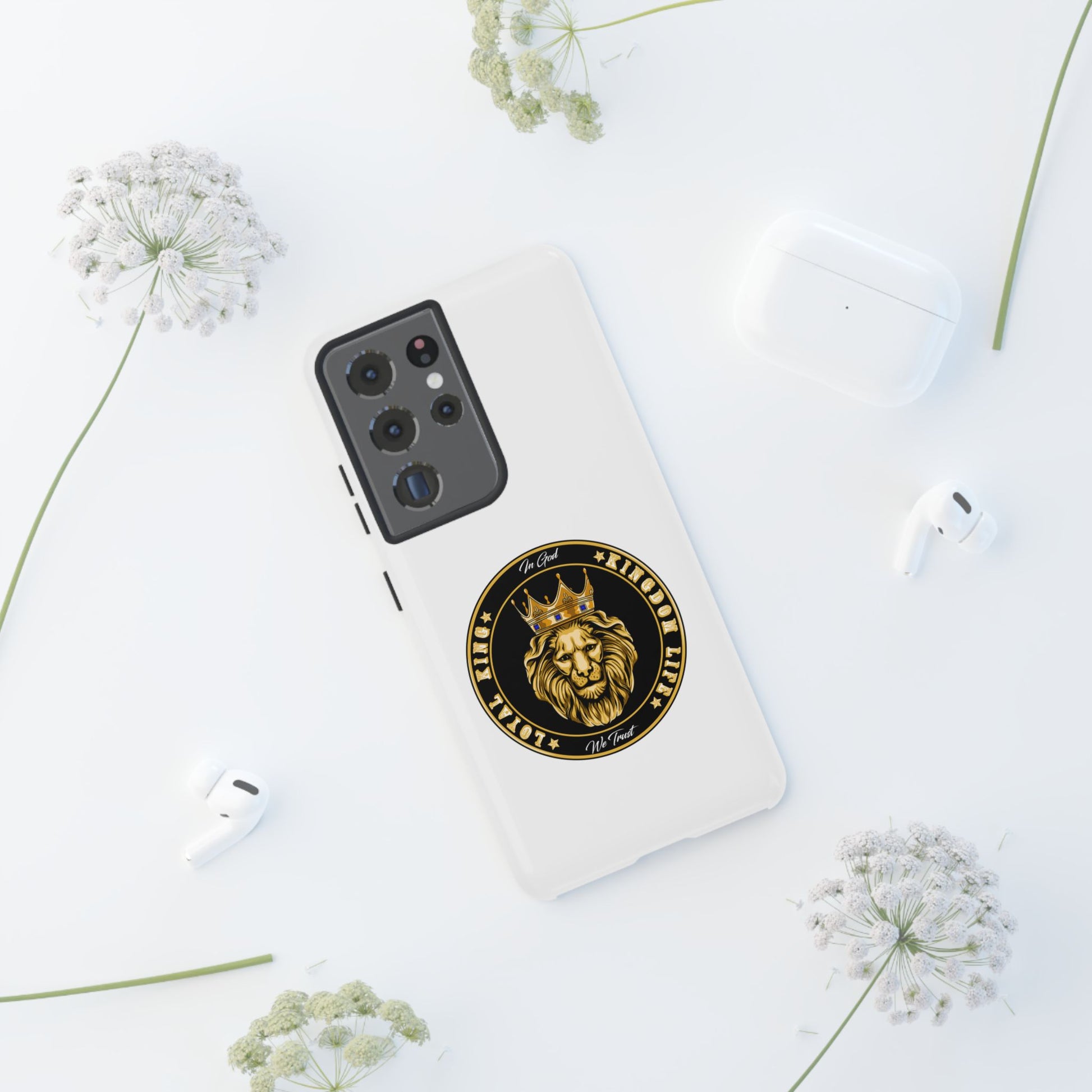LOYAL KING case in white with crown and lion symbol – The Original Faithwear