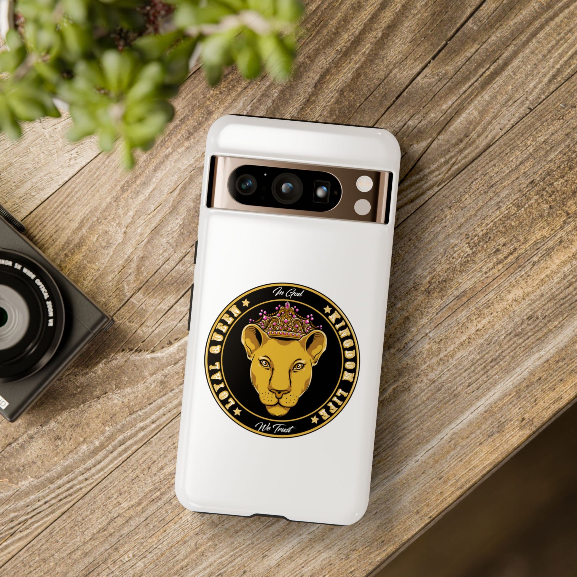 LOYAL QUEEN white protective cover – inspirational gift for women of faith