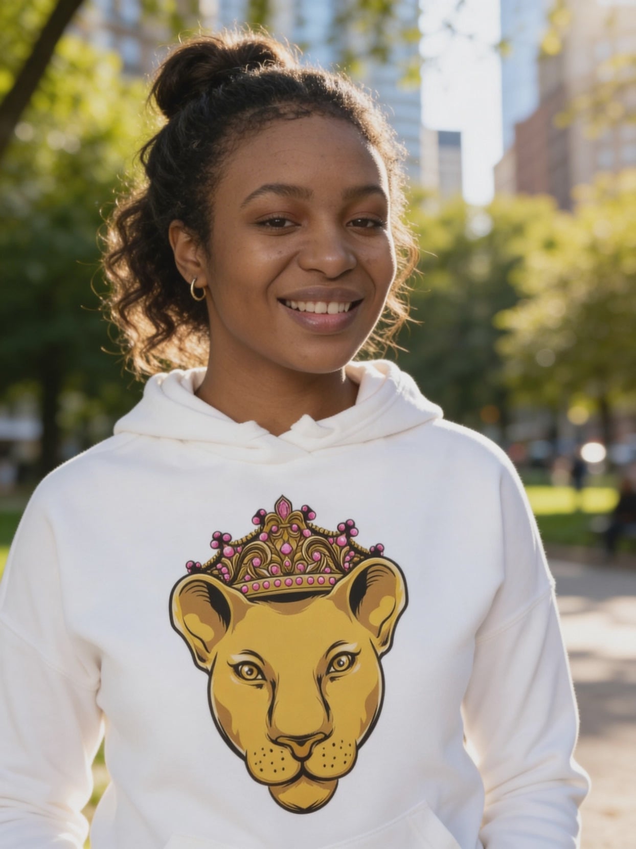 The Original – LIONESS Hoodie | White Faithwear for Women